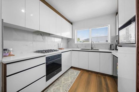 Photo of property in 1/162 Pigeon Mountain Road, Half Moon Bay, Auckland, 2012