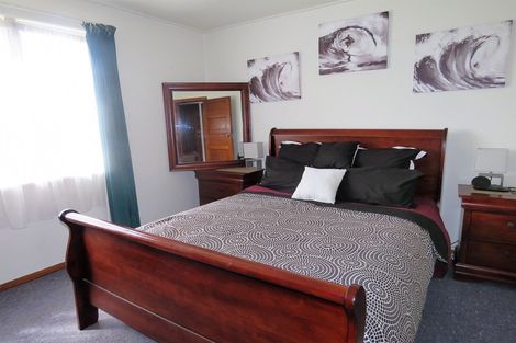 Photo of property in 2 Gothard Place, Westport, 7825