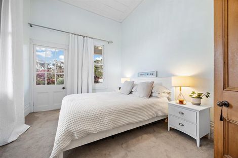Photo of property in 124 Rimmer Road, Helensville, 0875