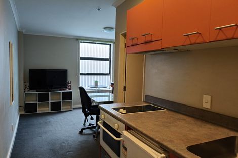 Photo of property in Aitken Street Apartments, 716/5 Aitken Street, Thorndon, Wellington, 6011