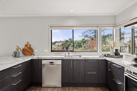 Photo of property in 162 Oteki Park Drive, Welcome Bay, Tauranga, 3112