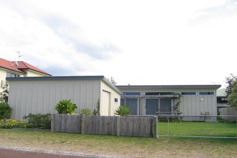 Photo of property in 146 Vista Paku, Pauanui, Hikuai, 3579