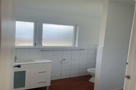 Photo of property in 12 Kohinoor Avenue, Mangere, Auckland, 2022