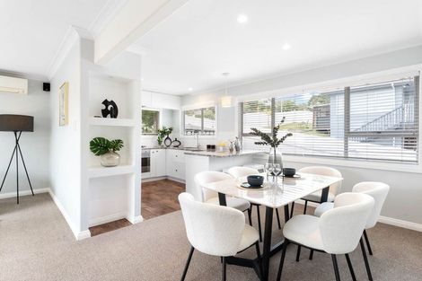 Photo of property in 95 Awaruku Road, Torbay, Auckland, 0630