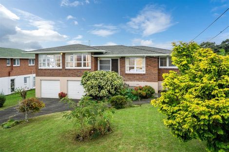 Photo of property in 84 Royal View Road, Te Atatu South, Auckland, 0610