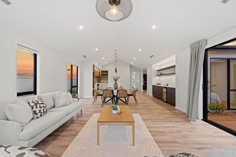 Photo of property in 44 Timara Crescent, Marshland, Christchurch, 8083