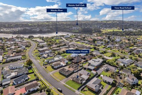 Photo of property in 17 Edgewater Parade, Waiuku, 2123