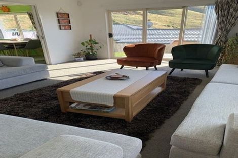 Photo of property in 39a Erlestoke Crescent, Churton Park, Wellington, 6037