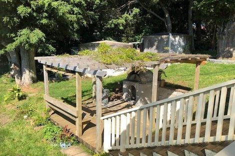 Photo of property in 20a Ostrich Farm Road, Pukekohe, 2676