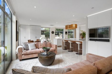 Photo of property in 32b Glandovey Road, Fendalton, Christchurch, 8052