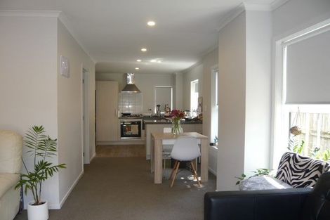 Photo of property in 79u7 Carrington Avenue, Silverdale, Hamilton, 3216