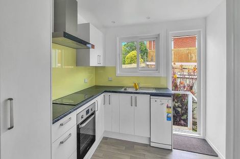 Photo of property in 176 Henderson Valley Road, Henderson, Auckland, 0612