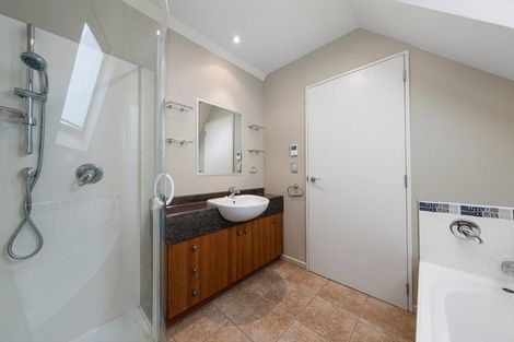 Photo of property in 9 Evergreen Place, Parklands, Christchurch, 8083