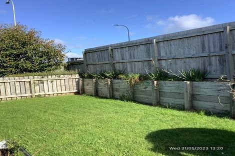 Photo of property in 84 Prado Drive, Pukekohe, 2120