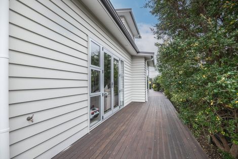 Photo of property in 41 Mauldeth Terrace, Churton Park, Wellington, 6037
