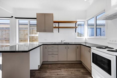 Photo of property in 23 Longfellow Road, Opunake, 4616