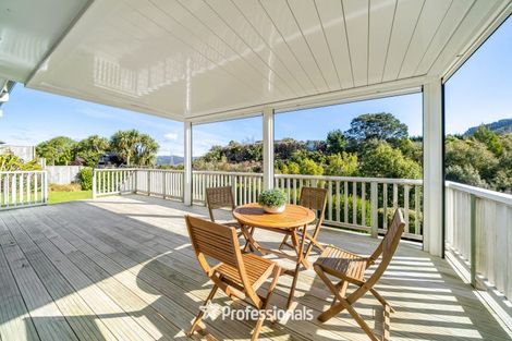 Photo of property in 14 Ronald Scott Grove, Riverstone Terraces, Upper Hutt, 5018