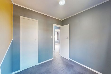Photo of property in 2/15 Clouston Park Road, Ebdentown, Upper Hutt, 5018