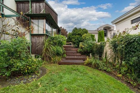 Photo of property in 134 Lake Crescent, Hamilton Lake, Hamilton, 3204