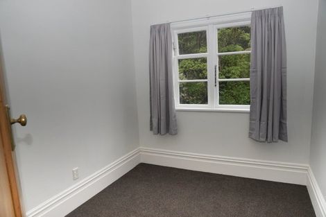 Photo of property in 64 Wright Street, Mount Cook, Wellington, 6021