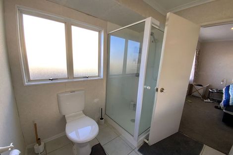 Photo of property in 2/246 Cascades Road, Botany Downs, Auckland, 2010