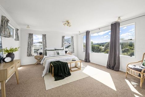 Photo of property in 18 Kent Street, Carterton, 5713