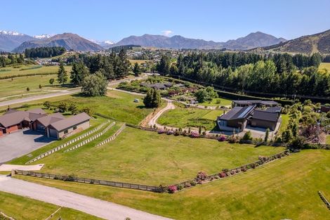Photo of property in 90b Golf Course Road, Wanaka, 9305