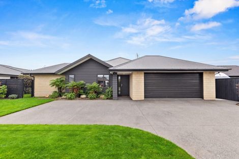 Photo of property in 15 Rapley Street, Kaiapoi, 7630