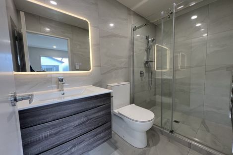 Photo of property in 3/43 Clevedon Road, Papakura, 2110