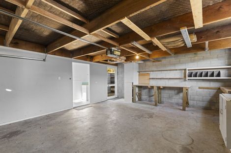 Photo of property in 283a Mangorei Road, Merrilands, New Plymouth, 4312