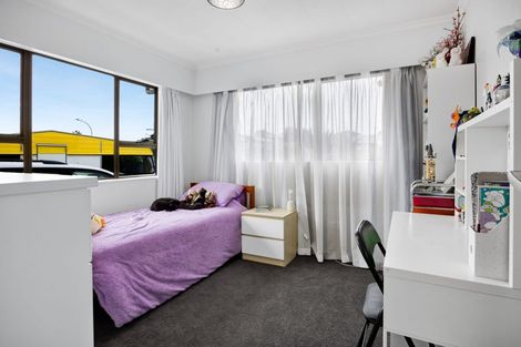 Photo of property in 8 Glamis Avenue, Bell Block, New Plymouth, 4312