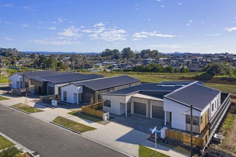 Photo of property in 1/15 Anurangi Rise, Peacocke, Hamilton, 3206