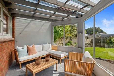 Photo of property in 14 Barrett Street, Westown, New Plymouth, 4310