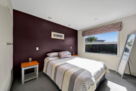 Photo of property in 33 Dillon Drive, Bell Block, New Plymouth, 4312