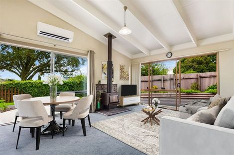 Photo of property in 1/39 Miltonia Avenue, Te Atatu South, Auckland, 0610