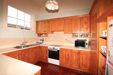 Photo of property in 14 Sinclair Street, Devonport, Auckland, 0624