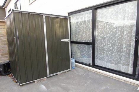 Photo of property in 19/9u Surrey Street, Tawa, Wellington, 5028