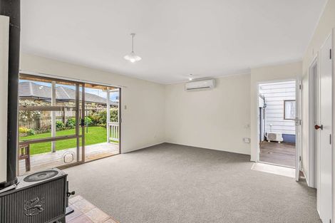 Photo of property in 14b Kauri Drive, Waiuku, 2123