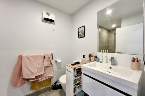 Photo of property in 2/6 Trent Street, Linwood, Christchurch, 8011