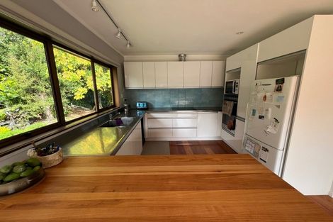 Photo of property in 42 Coroglen Avenue, Birkenhead, Auckland, 0626