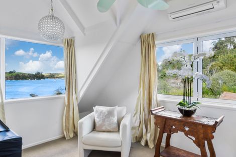 Photo of property in 15 Martin Road, Matakana, Warkworth, 0985