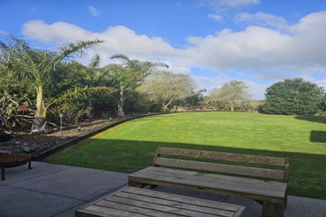 Photo of property in 39 Kendallvale Drive, Waiuku, 2123