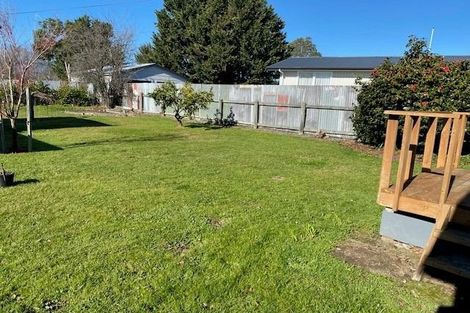 Photo of property in 14 Shanly Street, Waipawa, 4210