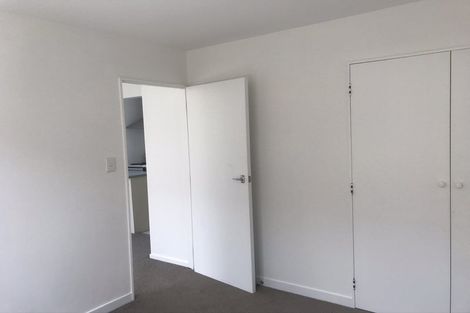 Photo of property in 21/125u Queens Drive, Lyall Bay, Wellington, 6022