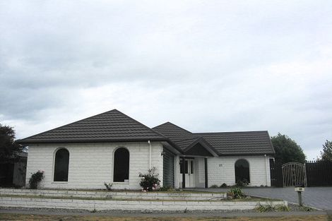 Photo of property in 25 Saint Pauls Place, Burwood, Christchurch, 8083