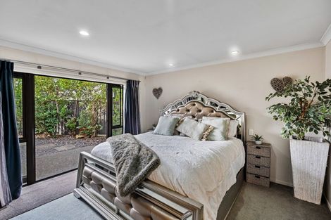 Photo of property in 6 Kirkpatrick Place, Havelock North, 4130