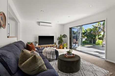 Photo of property in 20 Coventry Avenue, Tamatea, Napier, 4112