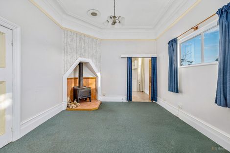 Photo of property in 30 Rhodes Street, Waimate, 7924