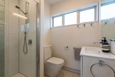 Photo of property in 16 Tapiri Street, Hataitai, Wellington, 6021