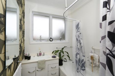 Photo of property in 281 South Road, Hawera, 4610